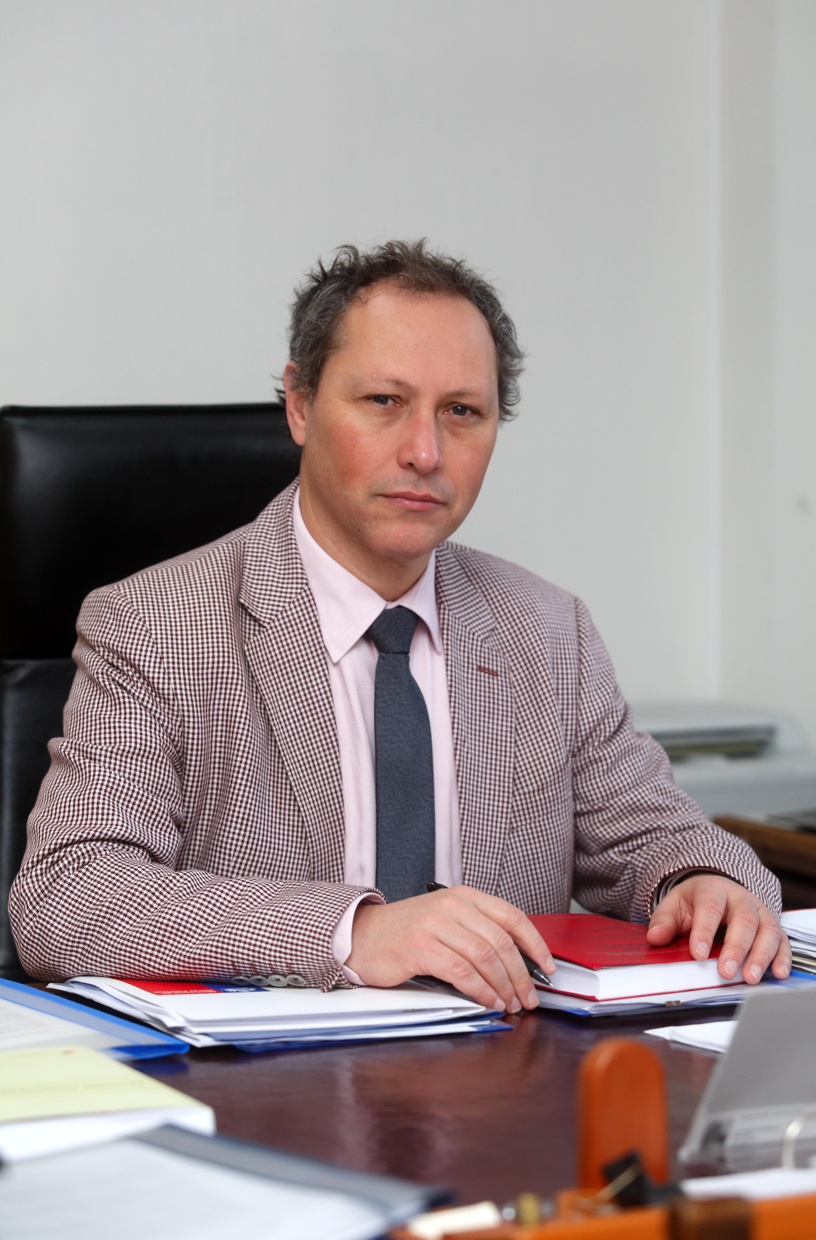 Carlos Estévez Nombrado Director General de Aguas del MOP
